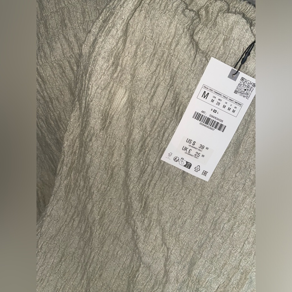 Zara wide leg pant in size M - Picture 5 of 5